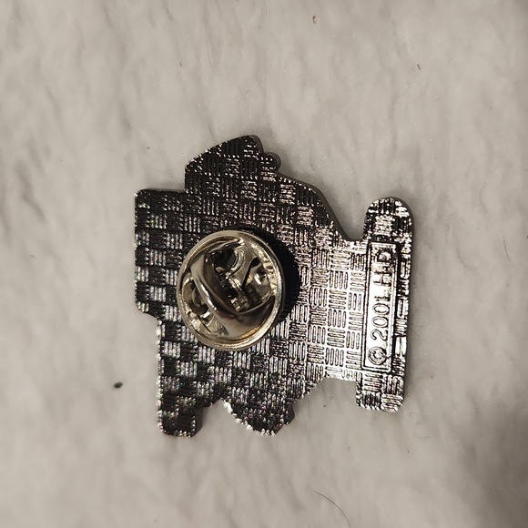 Harley Davison set of 3 collectors pins - Picture 8 of 8